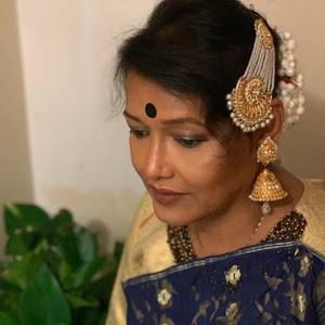 Meet your Posher, Afruja